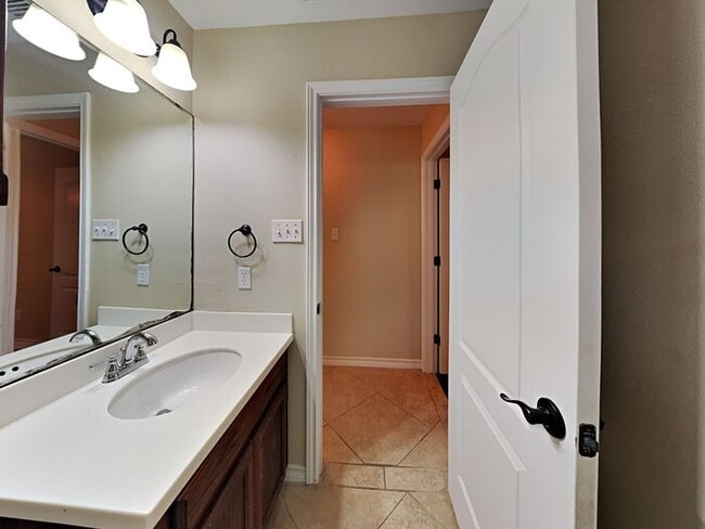 Building Photo - No Application Fees* $250.00 off 1st month...