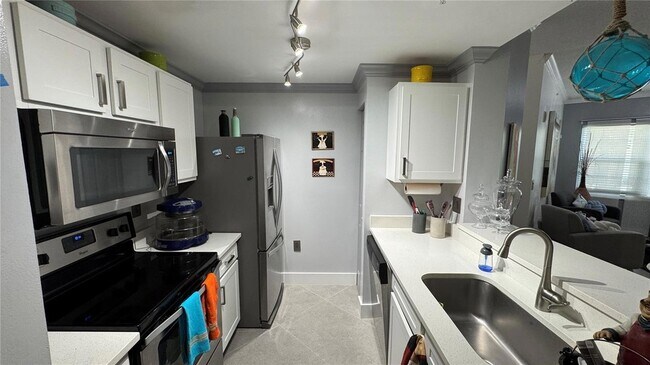 Building Photo - 5655 Bentgrass Dr