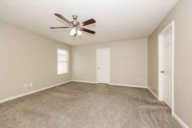 Building Photo - 3671 Blaze Dr