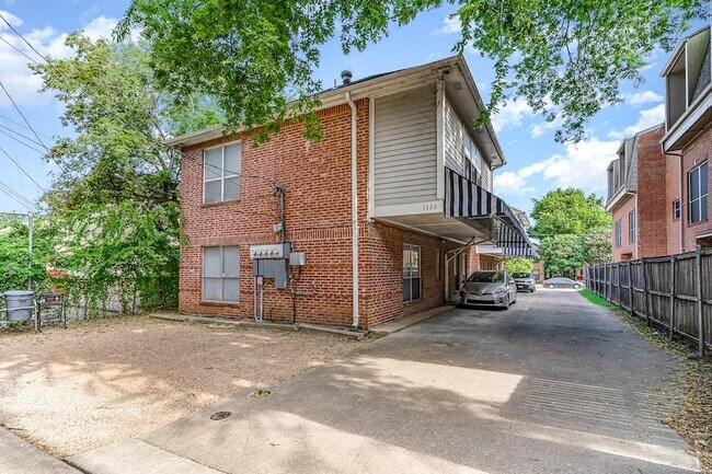 Building Photo - 3329 Rosedale Ave