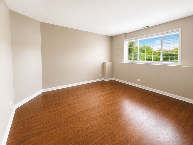 Building Photo - 505 Cary Woods Cir