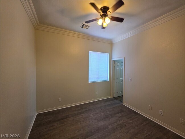 Building Photo - 9338 Wilderness Glen Ave