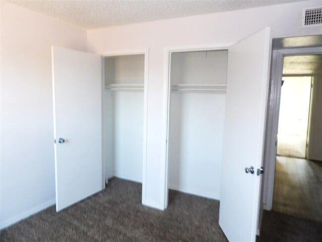 Building Photo - 2107 NW 38th St