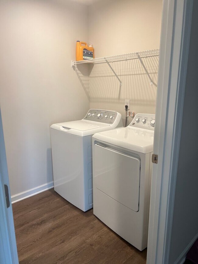 Building Photo - Rental in Spring Hill TN