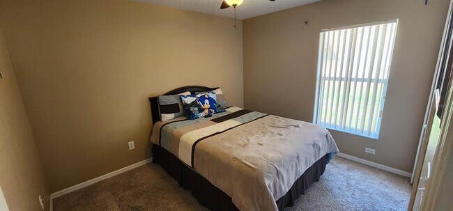 Building Photo - 2734 Eagle Canyon Dr S