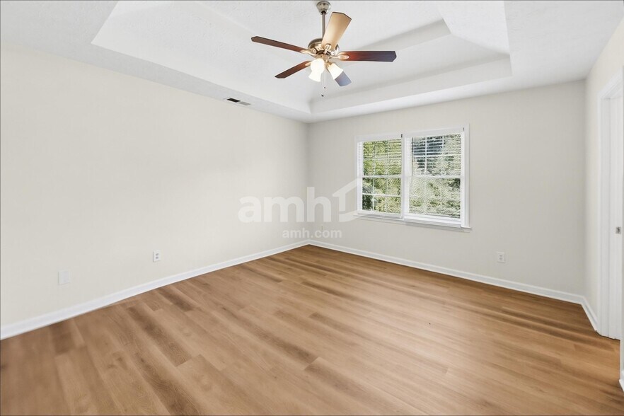 Building Photo - 999 Merrimac Way