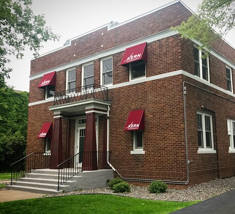 Building Photo - 2110 W 1st St