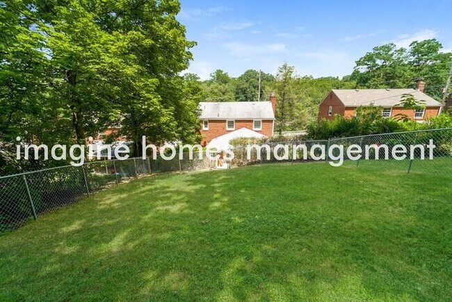 Building Photo - 267 Gilkeson Rd