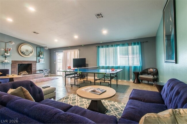 Building Photo - 1812 Niblick Cir