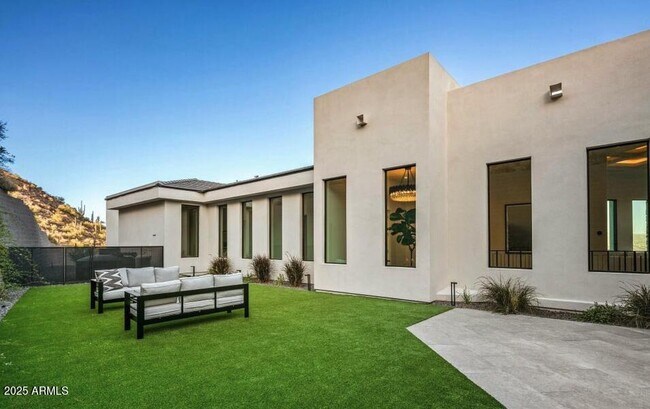 Building Photo - 4880 E Lone Mountain Rd N