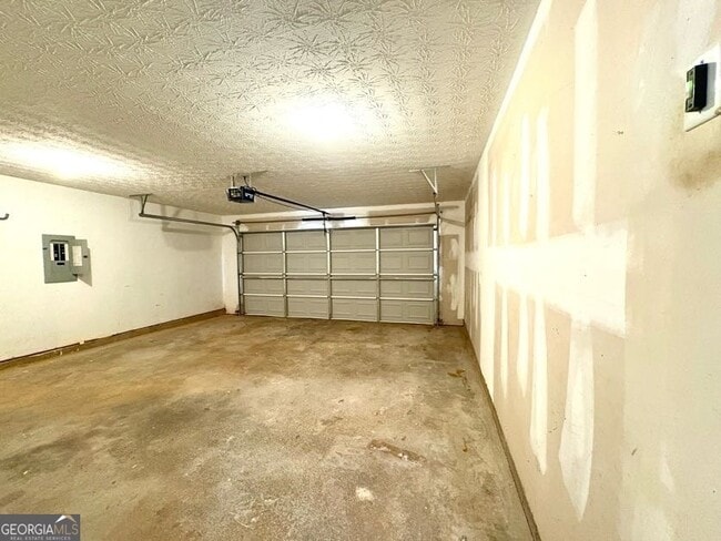 Building Photo - 1730 Bennett Dr