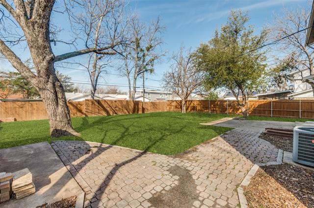 Building Photo - 14423 Sunrose Ln