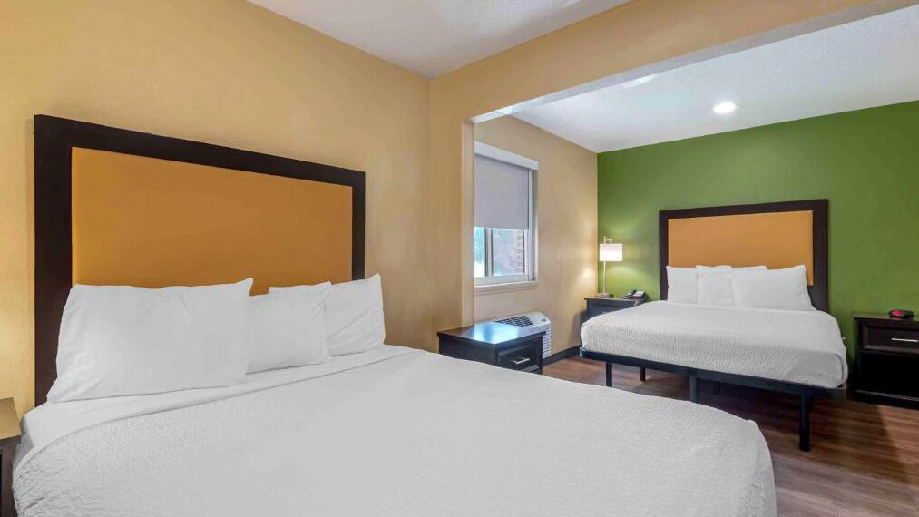 Building Photo - 5830 Westpark Dr