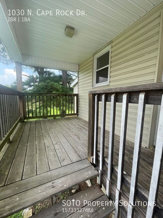Building Photo - 1030 N Cape Rock Dr