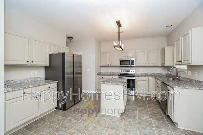 Building Photo - 1481 Endicot Way