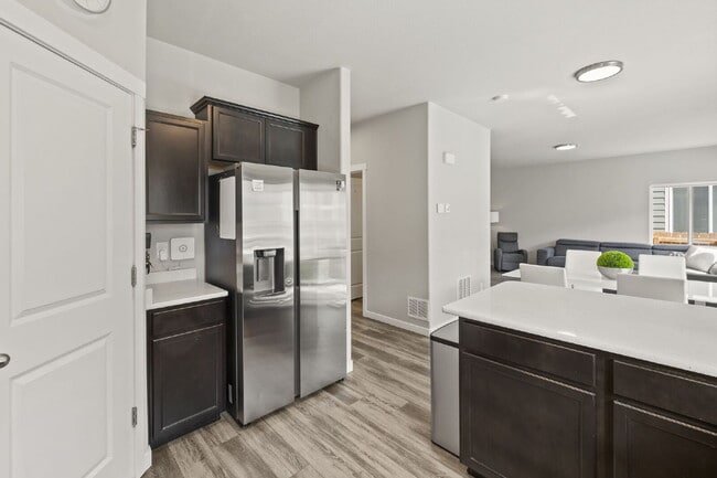 Building Photo - Beautiful 2 story home with 3 bedrooms in desirable Lorson Ranch Community.