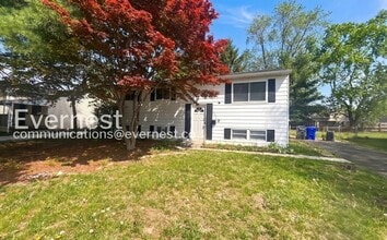 Building Photo - 5042 Bentler Dr