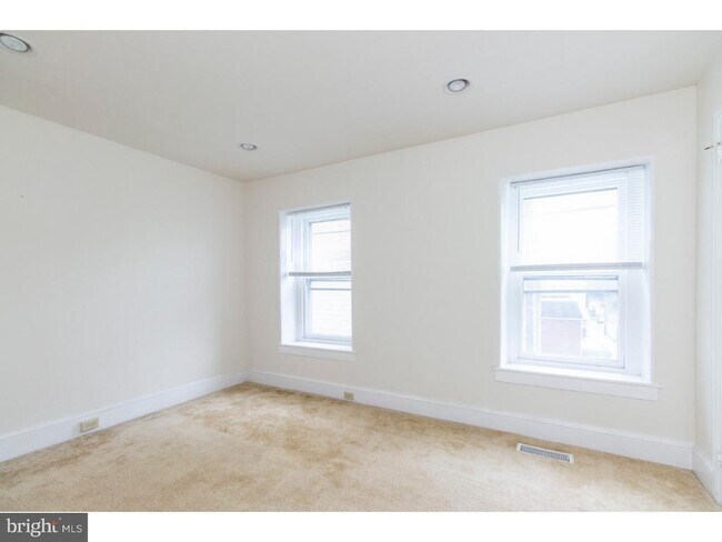 Building Photo - 4415 Manayunk Ave