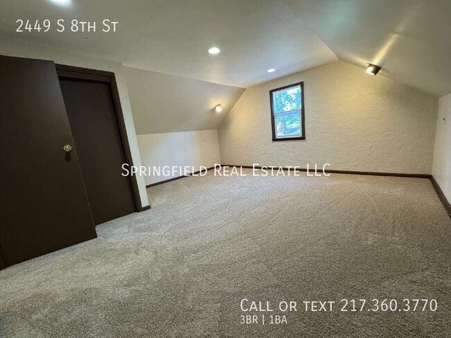 Building Photo - 2449 S 8th St