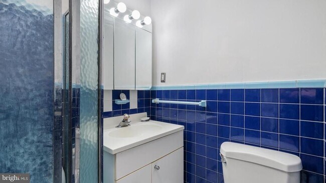 Building Photo - 646 Green Briar Rd