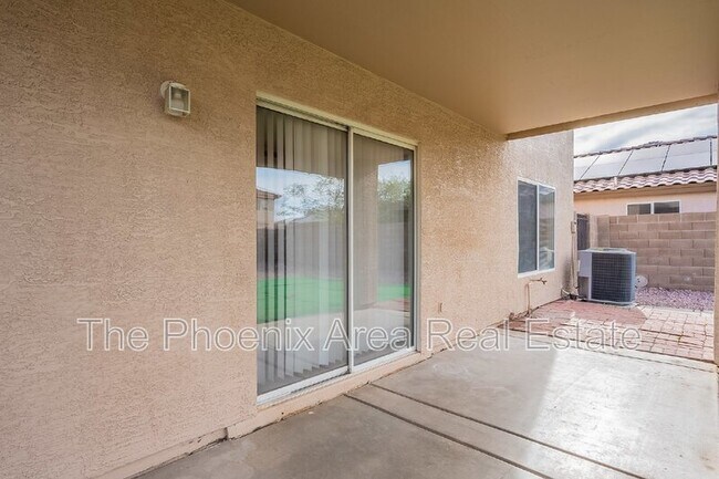 Building Photo - 11928 W Columbine Dr