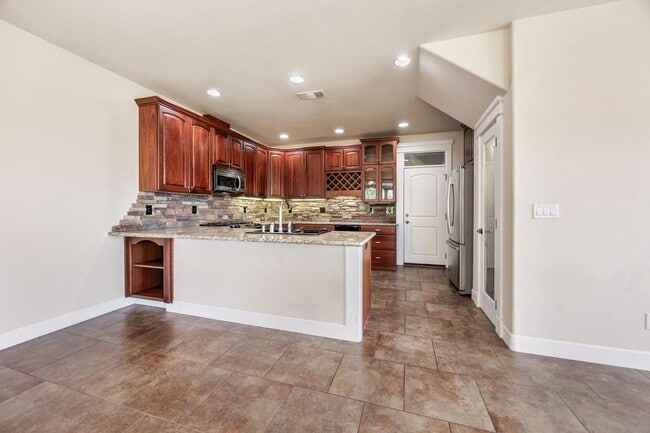 Building Photo - 1512-1514 Hartell Street - 1514 Hartell