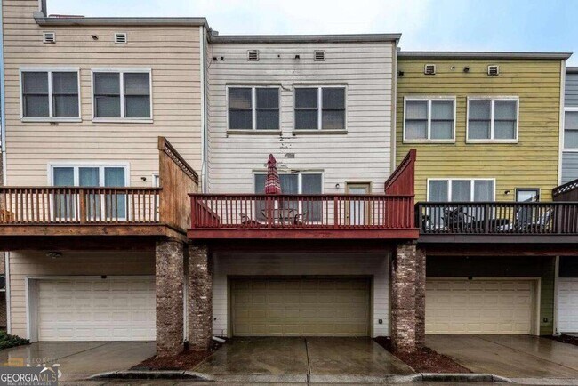 Building Photo - 782 Liberty Commons Dr NW
