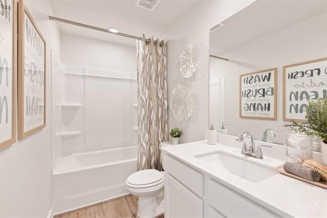 Building Photo - 1728 Harper Lily Ln