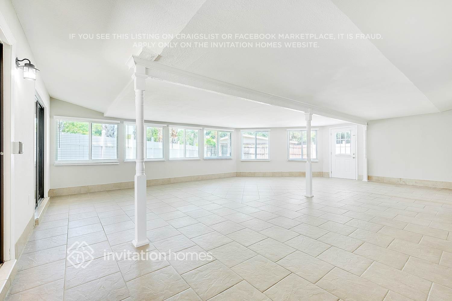 Building Photo - 11704 Keel Dr