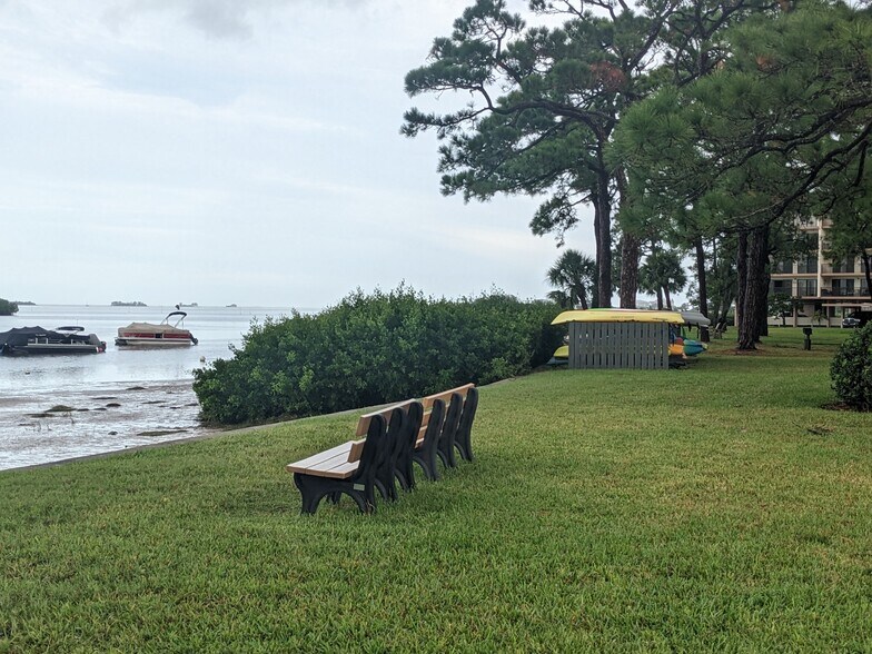 Fishing Kayaking Swimmimg - 2700 Bayshore Blvd