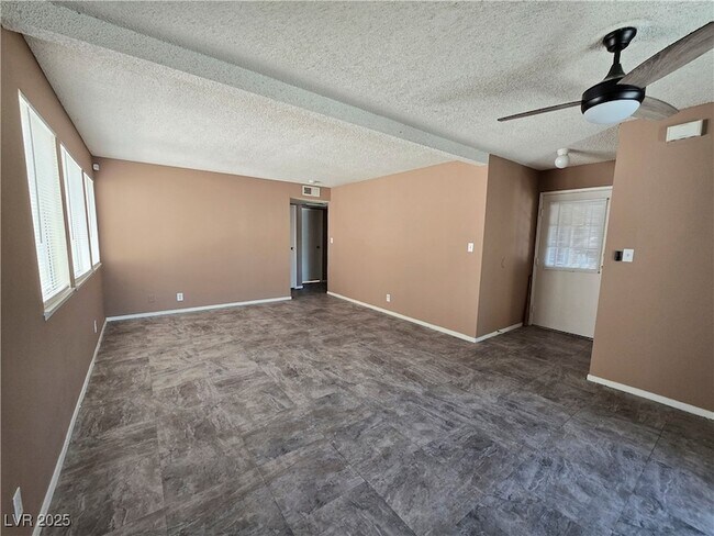 Building Photo - 5340 Retablo Ave