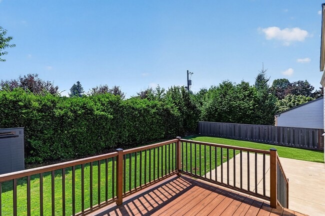 Building Photo - 16045 SW Baler Way