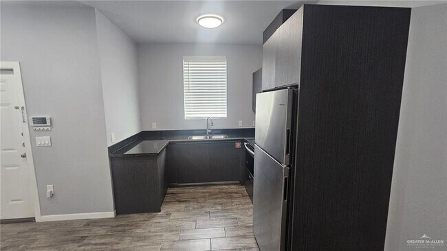 Building Photo - 1309 Quitaca Dr