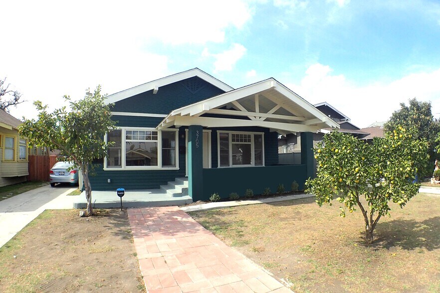 Building Photo - 3705 Arlington Ave