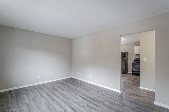 Building Photo - 113 Goodson Ave