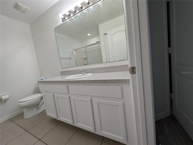 Building Photo - 2203 Chatham Pl Dr