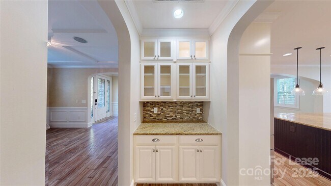 Building Photo - 11052 Preservation Park Dr