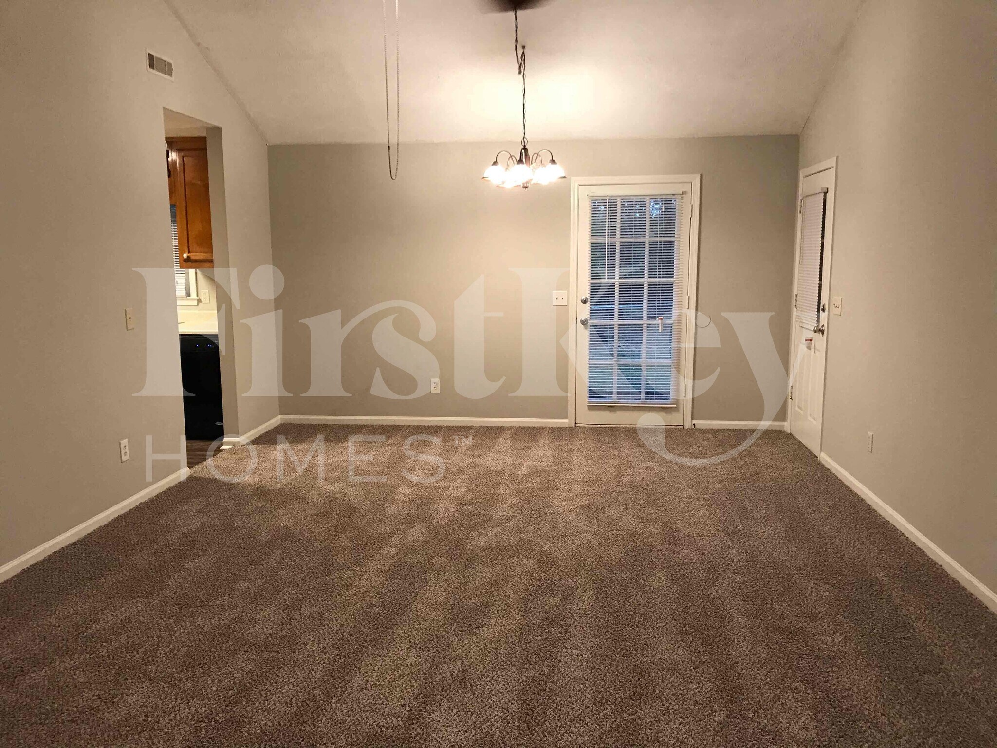 Building Photo - 9129 Village Dr NW