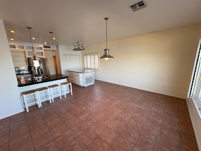 Building Photo - 14466 N 87th Dr