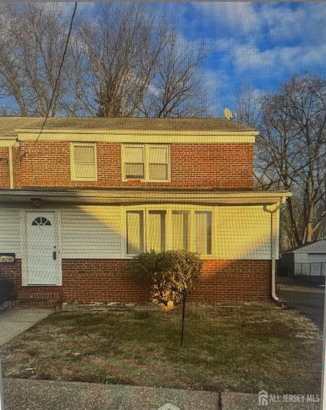 Building Photo - 685 Audrey Dr