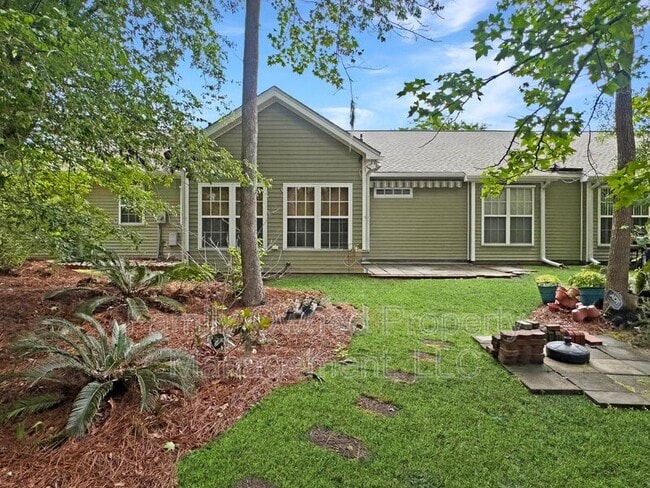 Building Photo - 8627 Grassy Oak Trail