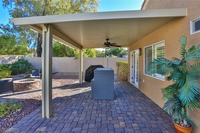 Building Photo - 3240 Peaceful Shadows Ct
