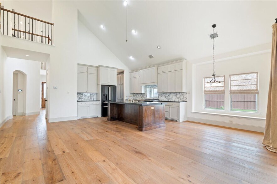 Building Photo - 1040 Edgefield Lane