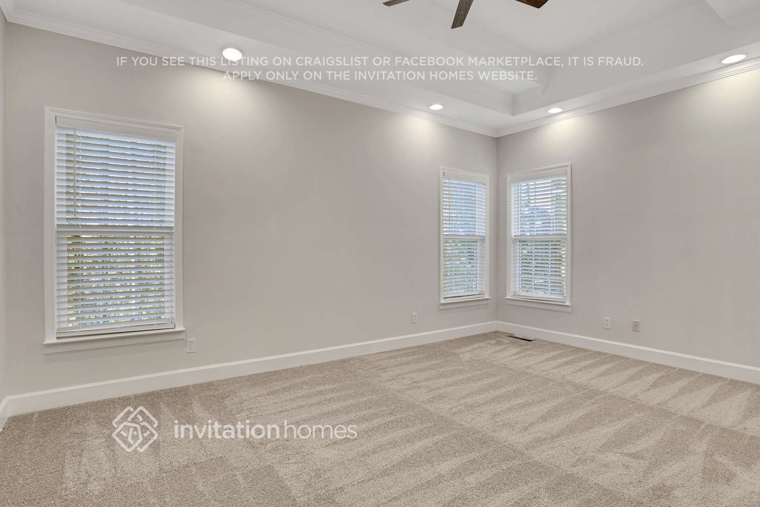Building Photo - 1240 Oriole Dr SW