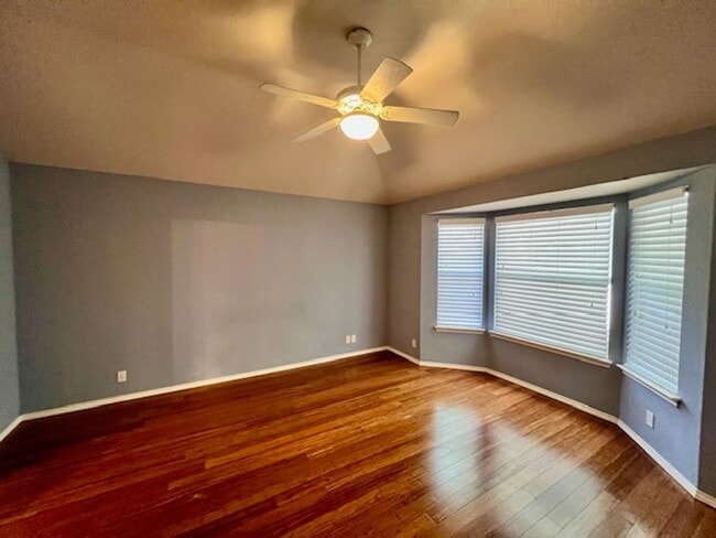 Building Photo - Steeds Crossing / One Story / 3 bedrooms, 2 bath, 2 living / Pflugerville ISD