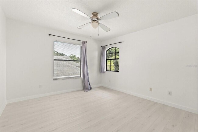 Building Photo - 871 Blairmont Ln