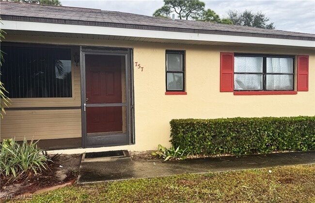 Building Photo - 757 95th Ave N