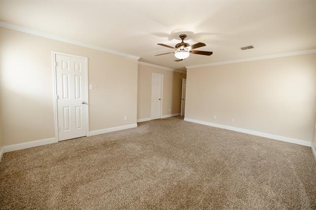 Building Photo - 1857 Shasta View Dr