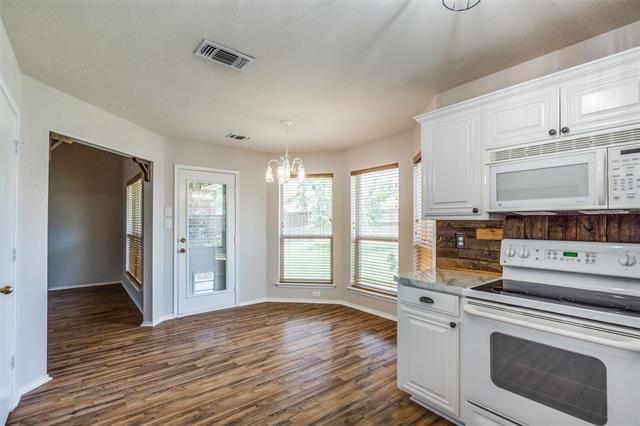 Building Photo - 2412 Heads And Tails Ln