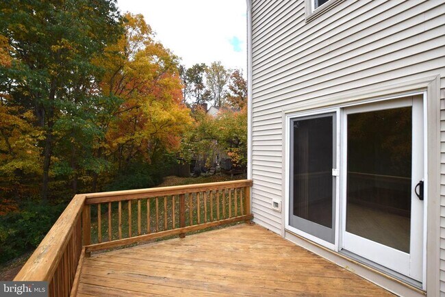 Building Photo - 11337 Cromwell Ct